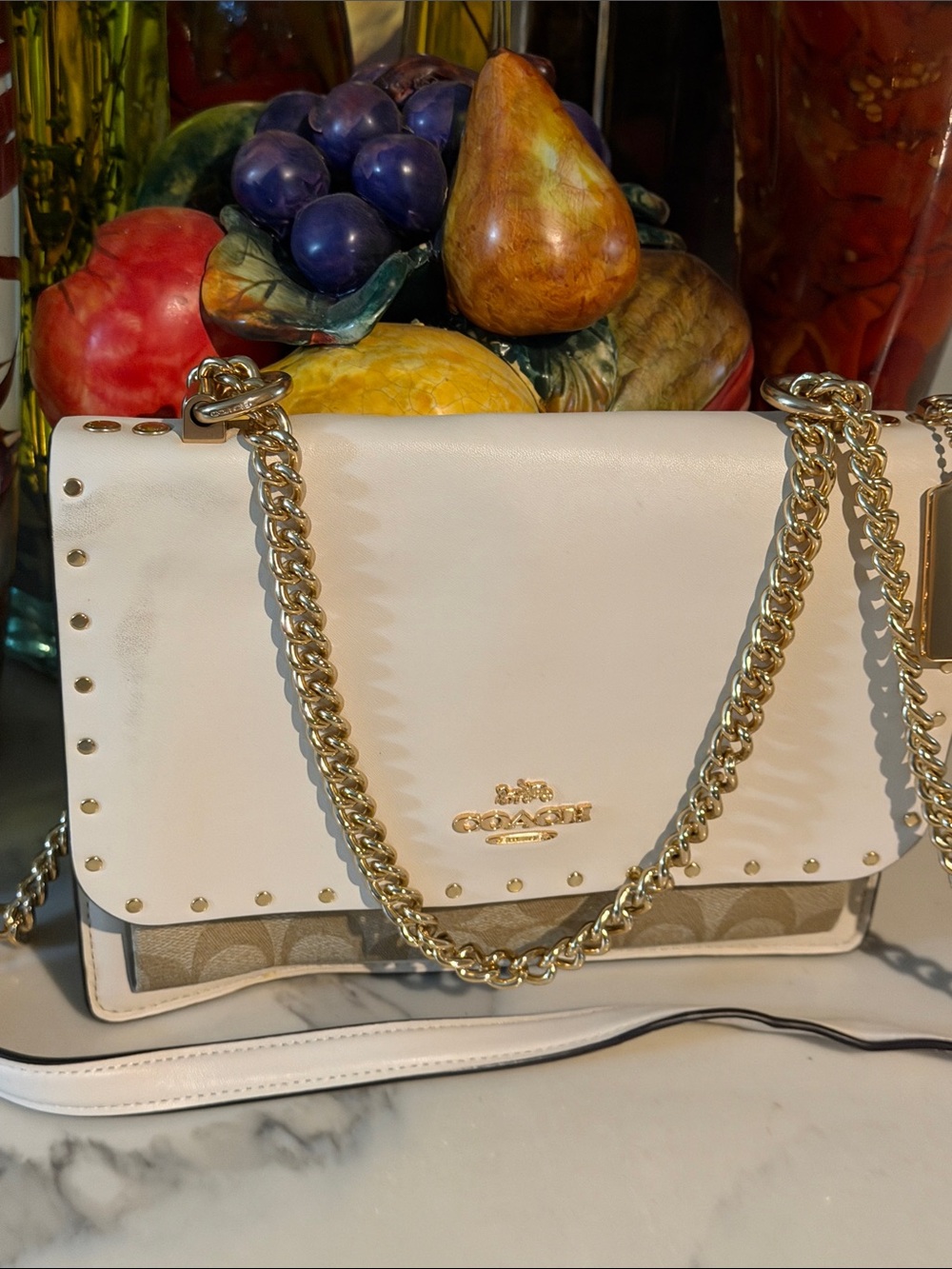 Coach White Leather and Signature Canvas Shoulder Bag with Gold Chain